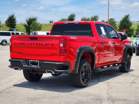 Certified 2025 Chevrolet Silverado 1500 Custom Trail Boss AWD/4WD image 5
