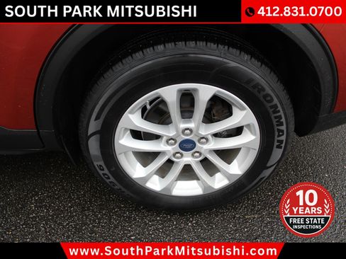 Used 2020 Ford Escape SE image 26