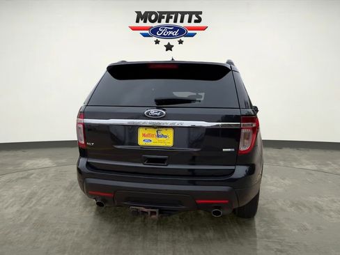 Used 2014 Ford Explorer XLT w/ Equipment Group 202A image 4