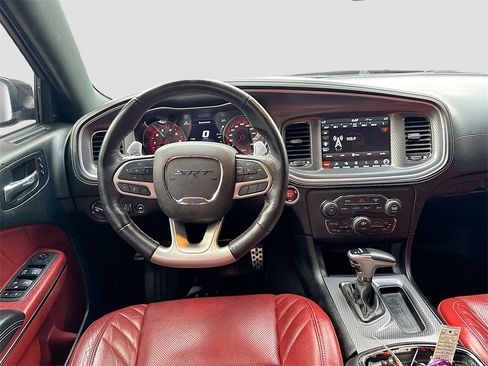 Used 2022 Dodge Charger SRT Hellcat w/ Harman/Kardon Audio Group image 23