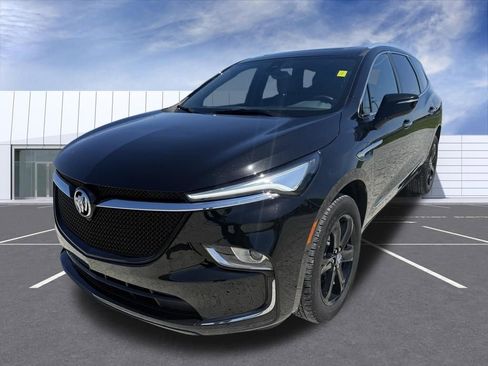 Used 2024 Buick Enclave Essence w/ Experience Buick Package image 6