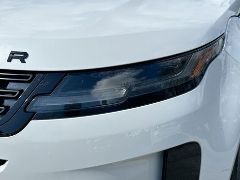 Used 2026 Land Rover Range Rover Evoque S image 31