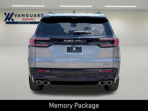 New 2026 GMC Acadia Denali Ultimate w/ LPO, Floor Liner Package AWD/4WD image 4