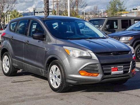 Used 2014 Ford Escape S image 3