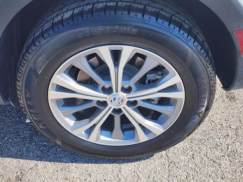 Used 2023 Buick Envision Preferred image 26