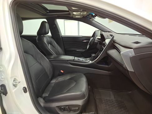 Used 2021 Toyota Avalon Limited w/ Protection Package (TMS) image 21