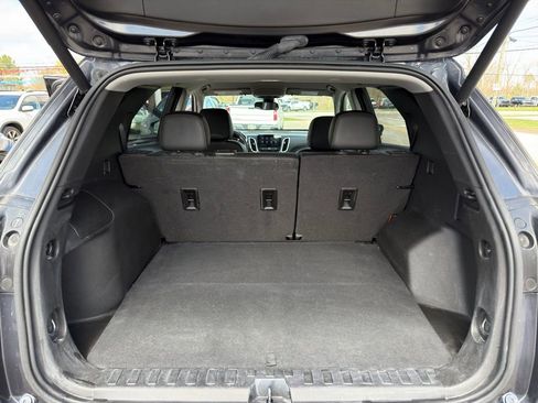 Used 2022 Chevrolet Equinox Premier AWD/4WD image 16