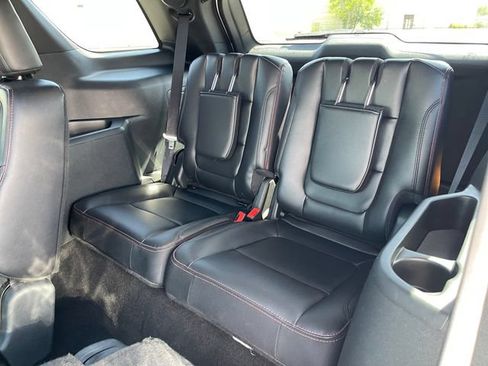 Used 2019 Ford Explorer Sport w/ Equipment Group 401A AWD/4WD image 18