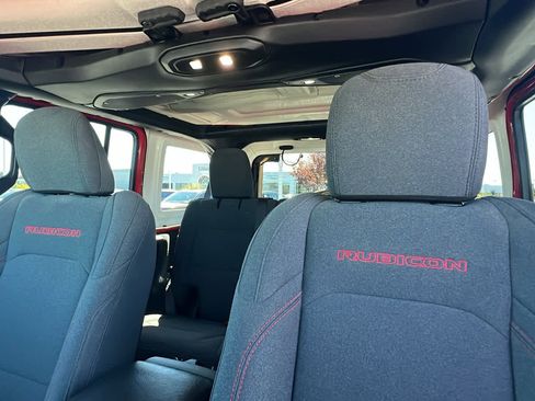 Certified 2024 Jeep Wrangler Unlimited Rubicon image 11
