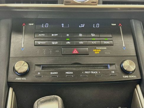 Used 2017 Lexus IS 300 F Sport AWD/4WD image 16