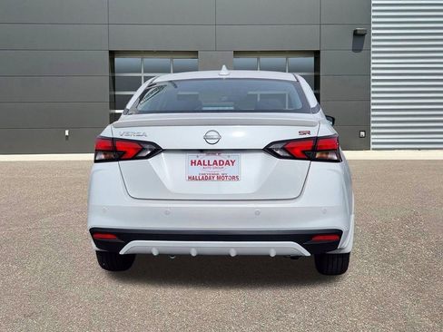 New 2025 Nissan Versa SR w/ Trunk Package FWD image 4