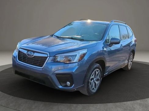 Used 2021 Subaru Forester Premium AWD/4WD image 27