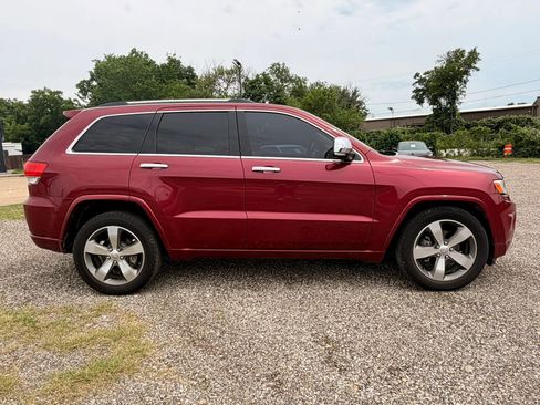 Used 2015 Jeep Grand Cherokee Overland RWD image 4