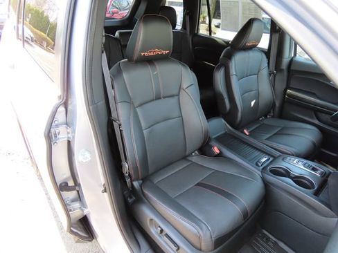 Certified 2022 Honda Passport TrailSport image 16