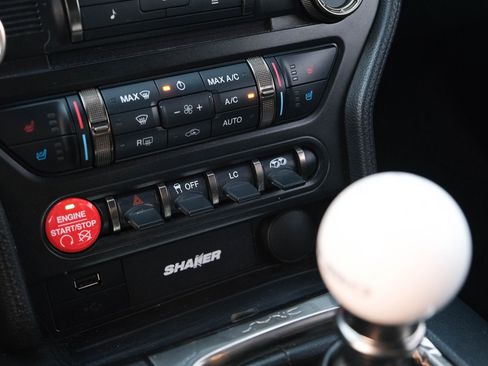 Used 2017 Ford Mustang Shelby GT350 image 34