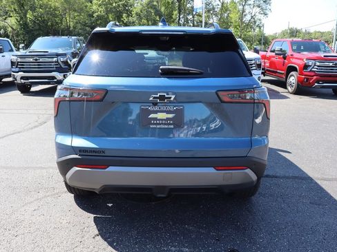 New 2027 Chevrolet Equinox LT w/ Convenience Package II FWD image 30