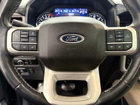 Used 2024 Ford Expedition Limited image 50