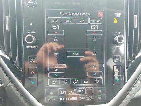 Used 2023 Subaru Ascent Onyx Edition AWD/4WD image 17