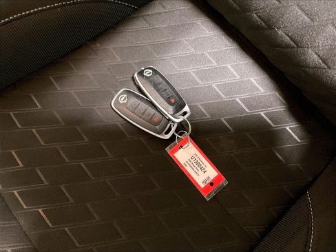 Used 2024 Nissan Kicks SV FWD image 30