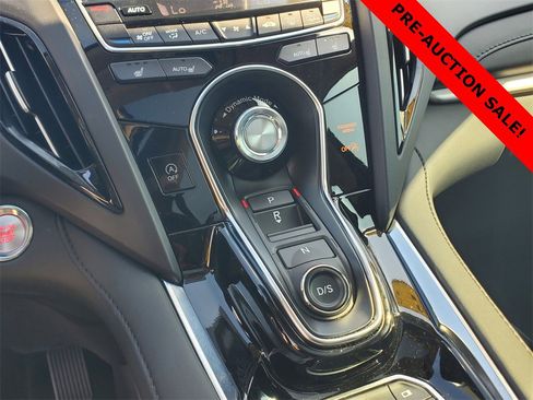 Used 2024 Acura RDX SH-AWD image 32
