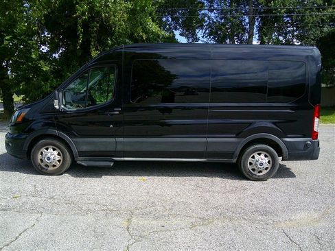Used 2025 Ford Transit 350 XLT AWD/4WD image 2