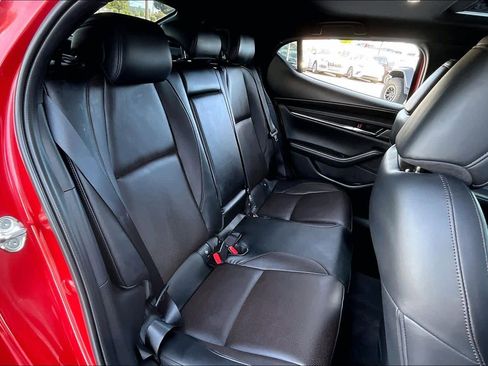 Used 2025 MAZDA MAZDA3 Hatchback w/Premium Plus Pkg image 20