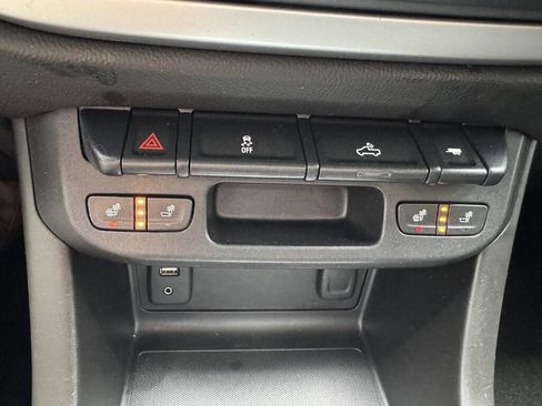 Used 2016 Chevrolet Colorado LT w/ Luxury Package, Chrome image 21