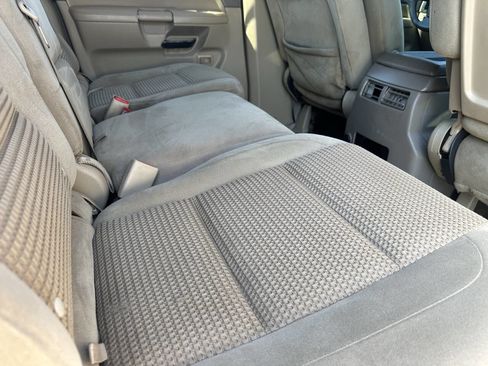 Used 2012 Nissan Armada SV image 6