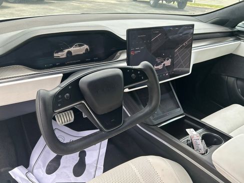 Used 2022 Tesla Model S Plaid AWD/4WD image 8