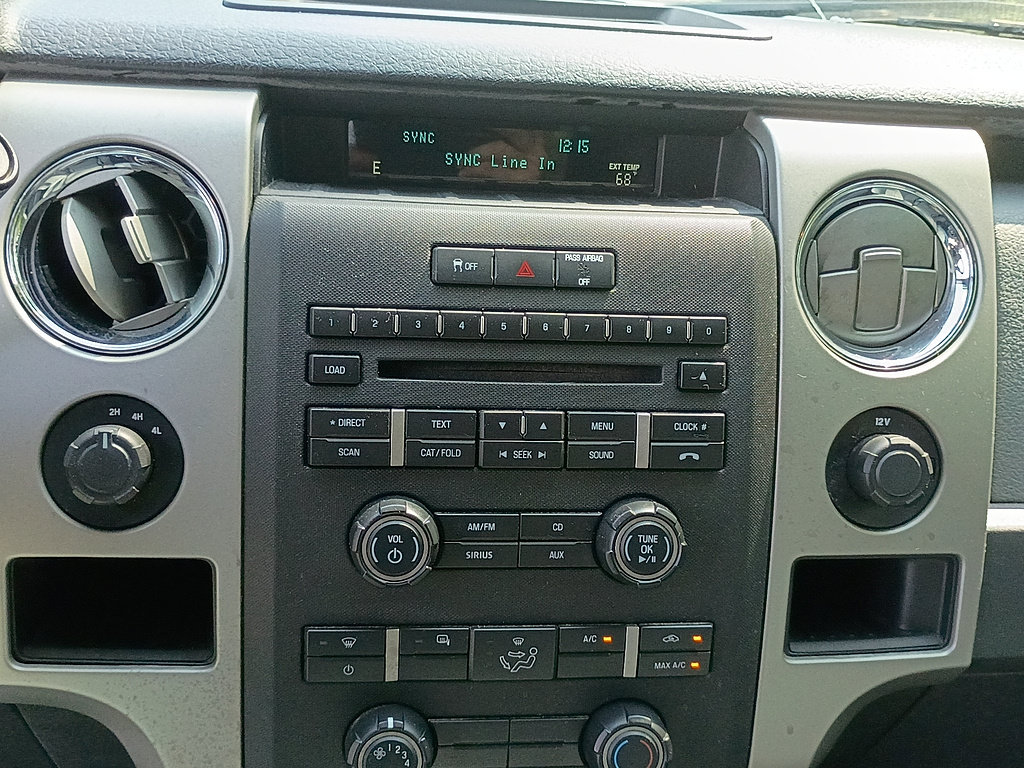 Used 2011 Ford F150 XLT w/ XLT Chrome Pkg AWD/4WD image 21