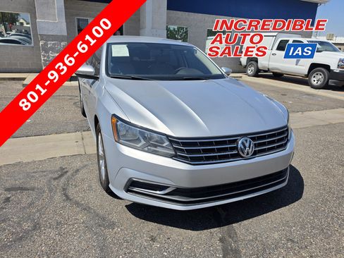 Used 2016 Volkswagen Passat 1.8T S FWD image 1