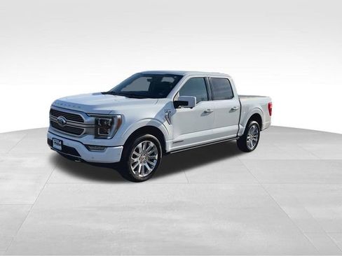 Used 2023 Ford F150 Limited image 4