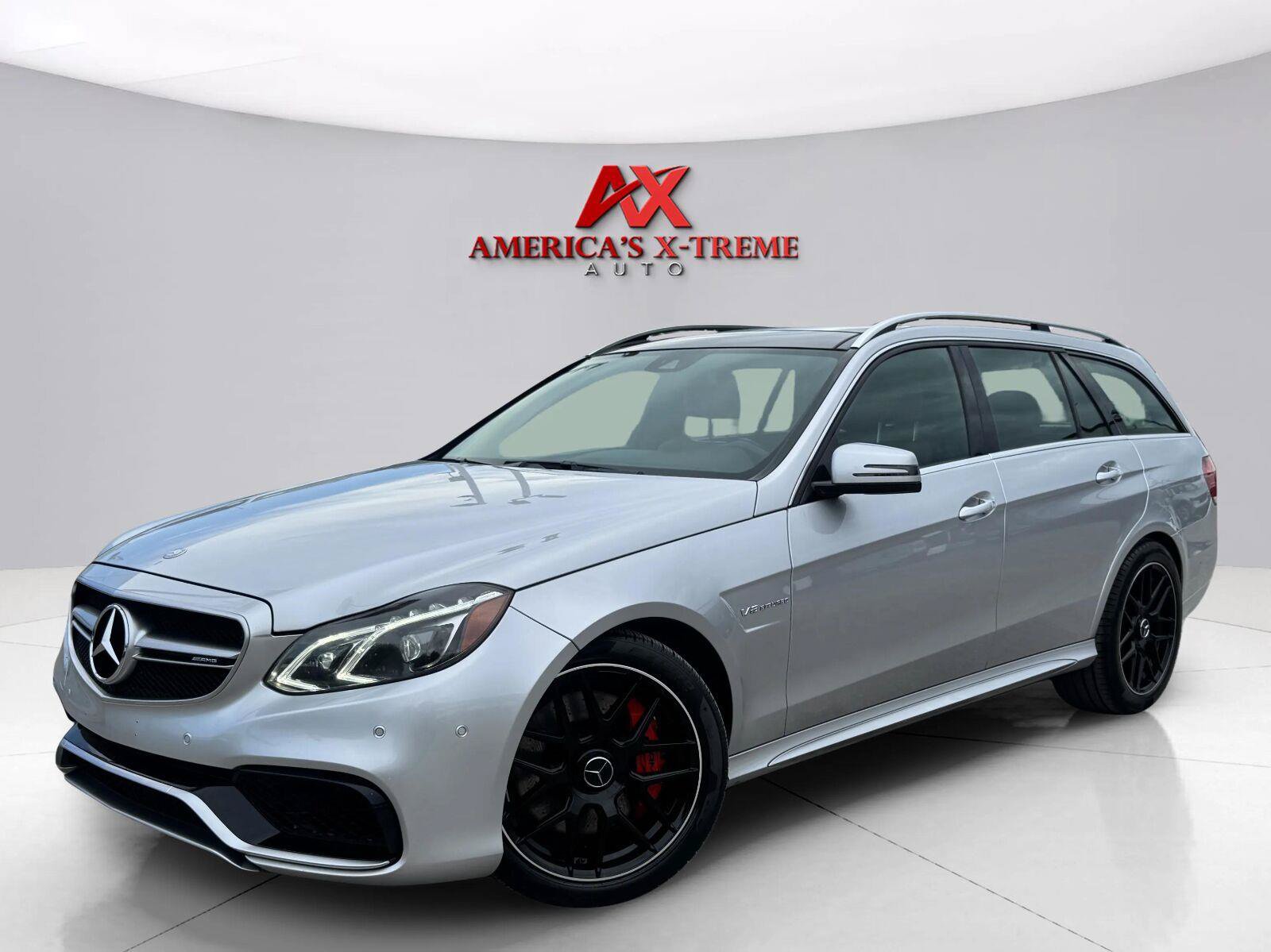 Used 2014 Mercedes-Benz E 63 AMG S-Model image 1