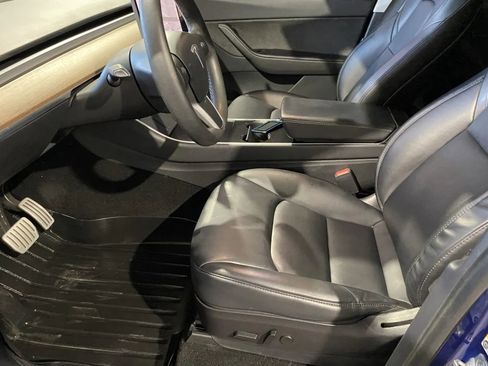 Used 2020 Tesla Model Y Performance image 11