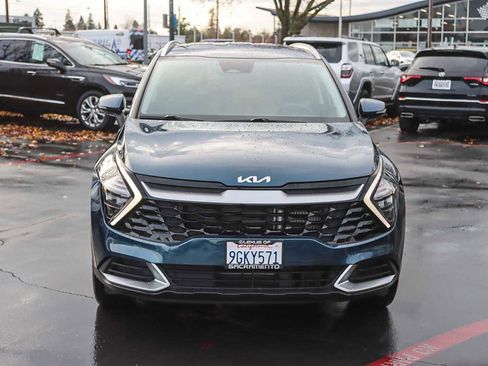 Used 2023 Kia Sportage EX image 6