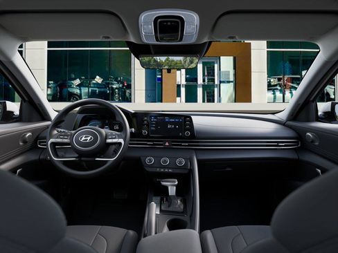 New 2026 Hyundai Elantra SE FWD image 11