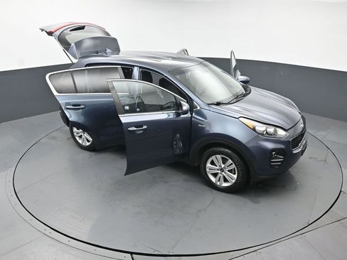 Used 2017 Kia Sportage LX image 51