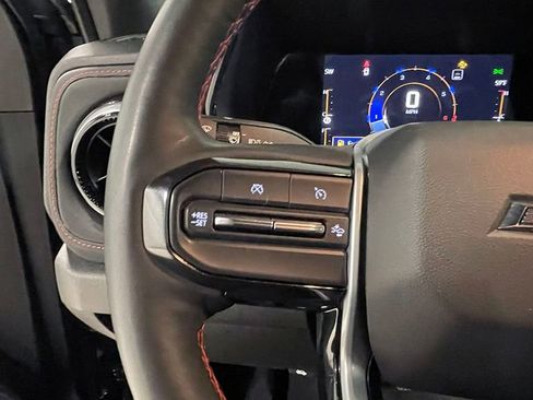 Used 2023 Chevrolet Colorado Z71 w/ Z71 Convenience Package 2 image 37