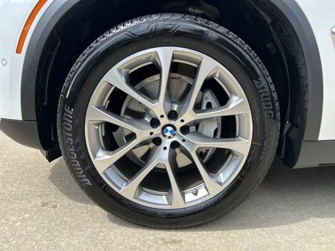 Used 2025 BMW X5 xDrive40i AWD/4WD image 25