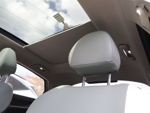 Used 2022 Kia K5 EX w/ EX Premium Package image 15