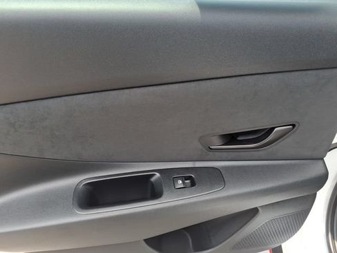Used 2025 Hyundai Elantra N FWD image 8