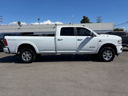 Used 2022 RAM 3500 Laramie image 3