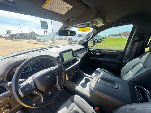 Used 2022 Chevrolet Tahoe RST w/ Luxury Package image 11