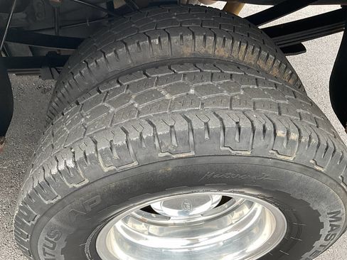 Used 2004 Ford F350 Lariat image 42