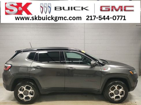 Used 2022 Jeep Compass Trailhawk w/ Trailhawk Convenience Group image 1