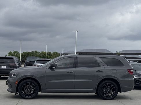 Used 2023 Dodge Durango R/T image 3