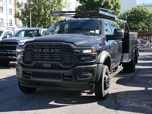 New 2026 RAM 5500 Tradesman AWD/4WD image 7