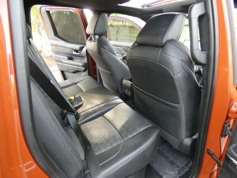 Used 2025 Toyota Tacoma TRD Off-Road w/ TRD Off Road Premium Package image 27