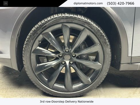 Used 2019 Tesla Model X Long Range image 35