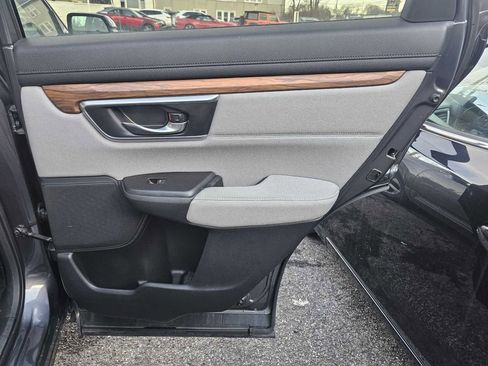 Used 2019 Honda CR-V EX image 16